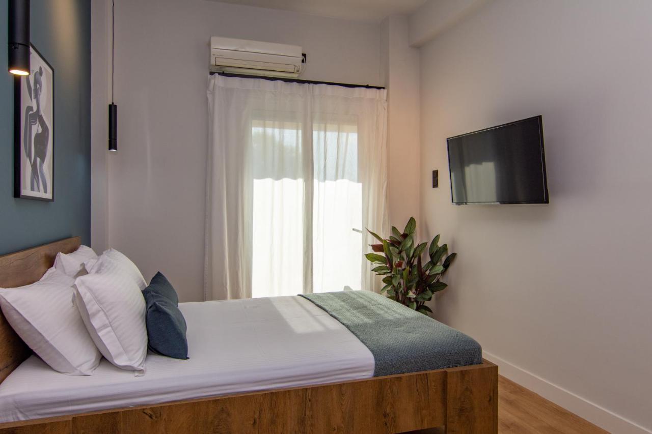 Studio 48, Cozy Apartment In Kalamata City Center エクステリア 写真